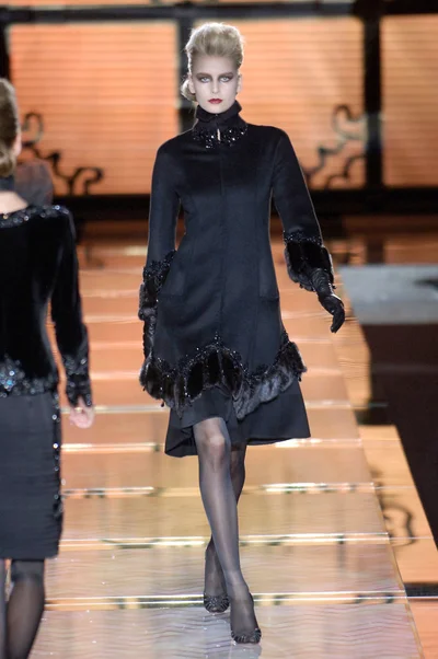 Look 7